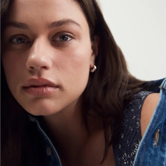 Madewell puffy hoop earrings polished silver - Picture 2 of 4